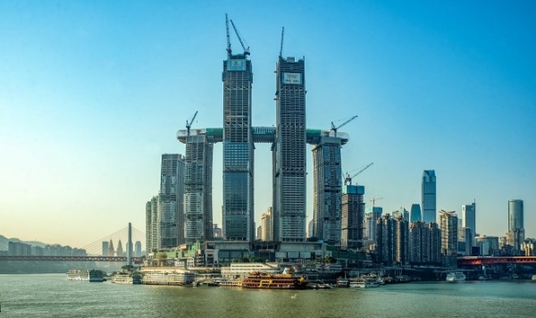 В Китае завершается строительство уникального горизонтального небоскреба