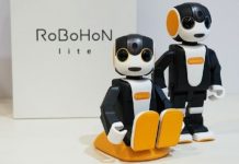Робот RoBoHon - комбинация смартфона и робота