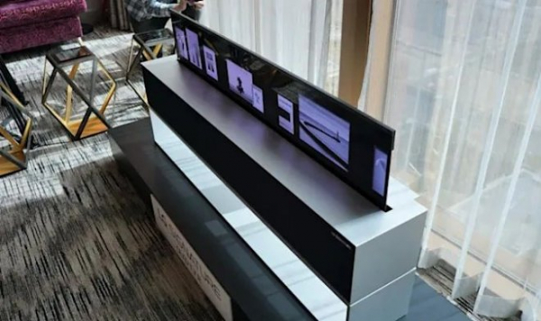 Уникальный гибкий телевизор LG OLED R получил ценник в $100 000