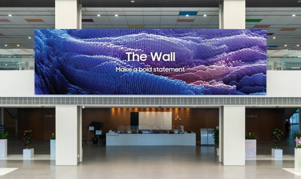 Samsung выпустила 1000-дюймовый телевизор с говорящим названием «Стена»