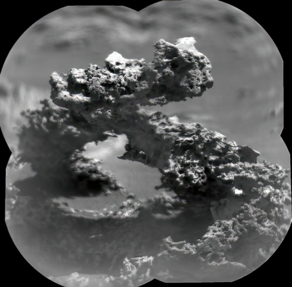 Curiosity обнаружил на Марсе странную каменную арку