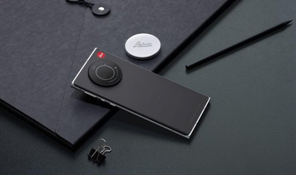 Знаменитый бренд Leica выпустил свой первый смартфон