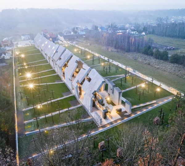 Польский Мавзолей жертв войны получил концептуальный дизайн деградации и разрушения