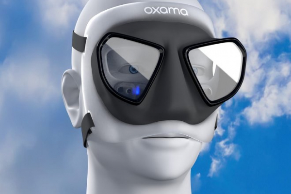 Компания Oxama разработала говорящую маску для фридайверов