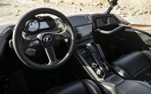 Lexus представила концепт необычного внедорожника с водородным двигателем