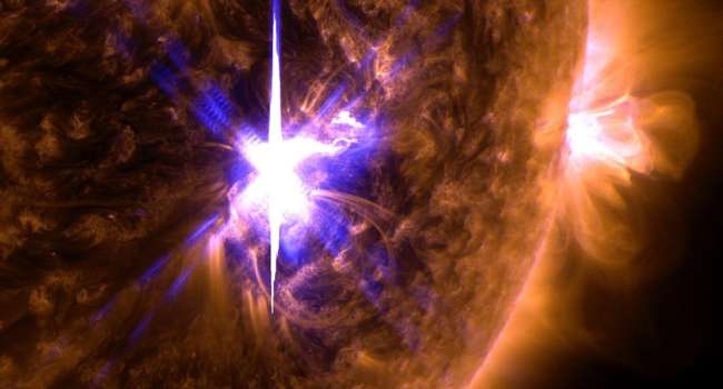 Учёные зафиксировали гигантский взрыв на Солнце