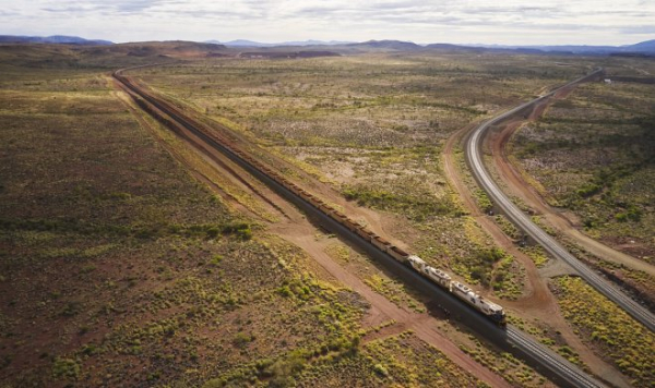 Австралийский «Вечный Поезд» зарядит свои аккумуляторы, используя силу гравитации