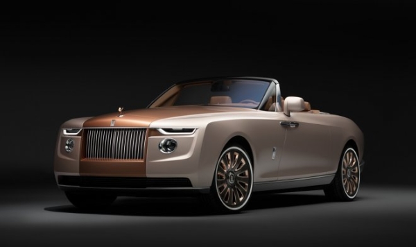 Rolls-Royce представил второй Boat Tail — самый дорогой современный автомобиль в мире