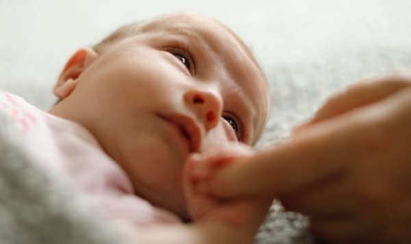 Японские ученые назвали самый эффективный способ успокоить плачущего младенца