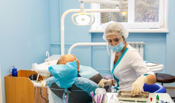 Российские ученые разработали зубное покрытие, которое превосходит по твердости натуральную эмаль