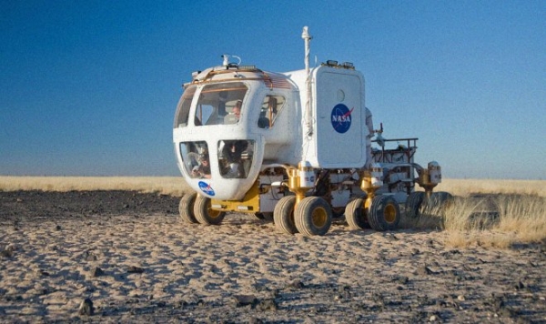 НАСА тестирует лунный дом на колесах для будущих астронавтов