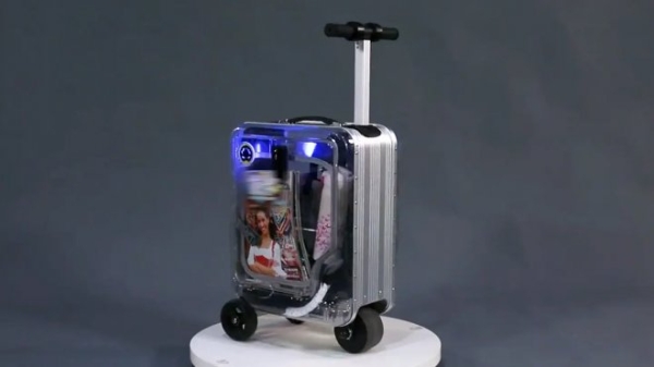 Дорожный чемодан Airwheel подвезет вас до терминала