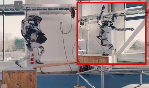 Робот Atlas во время демонстрации своей сноровки многократно нарушил технику безопасности