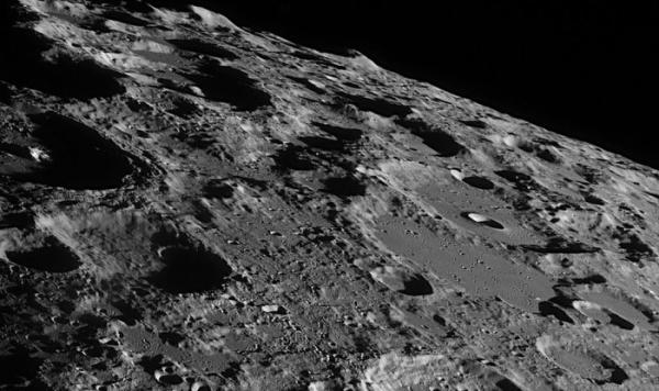 Blue Origin без шума и помпы разработала прорывную технологию для переработки лунного грунта