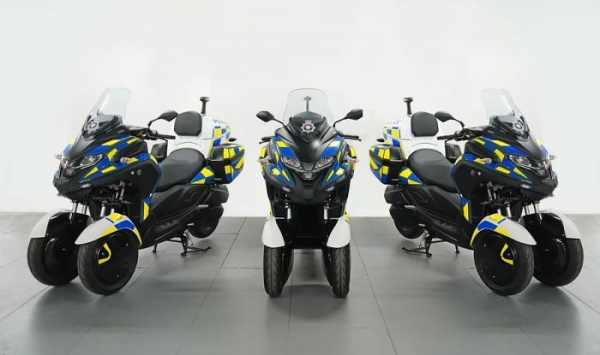 Британские полицейские получат треколесные электрические скутеры