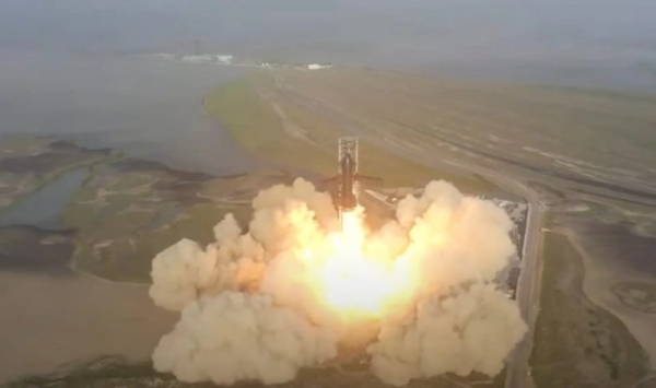 SpaceX успешно запустила — а затем взорвала — самую большую ракету в истории