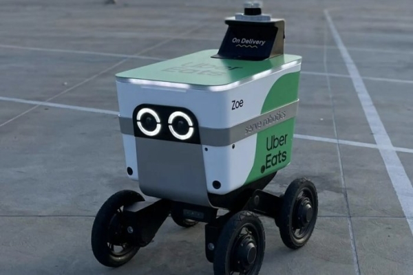 Доставкой еды В США займутся автономные роботы Uber Eats