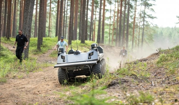 В Эстонии прошли масштабные испытания автономных военных роботов