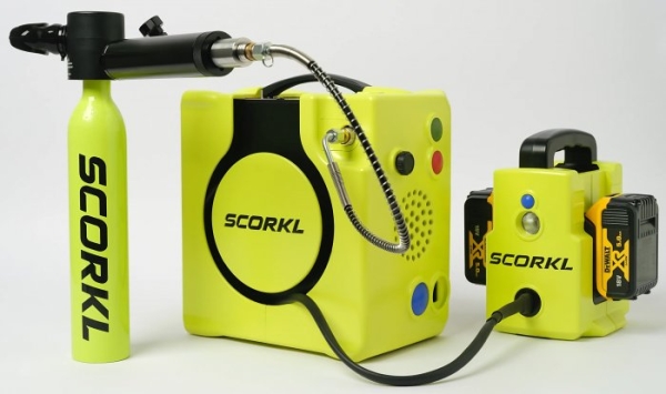 Простое устройство Scorkl 2.0 сделает дайвинг доступным для всех