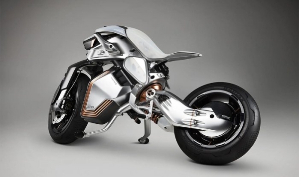 Yamaha представила крайне необычный концепт-мотоцикл Motoroid 2