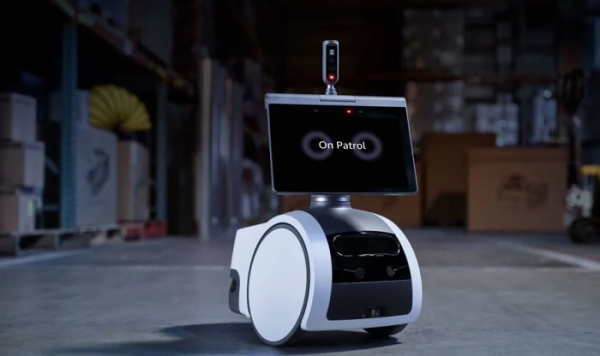 Робот Astro от Amazon готов исполнять обязанности ночного охранника