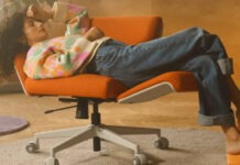 Cтул-трансформер Freedom-X одинаково удобен для работы и отдыха