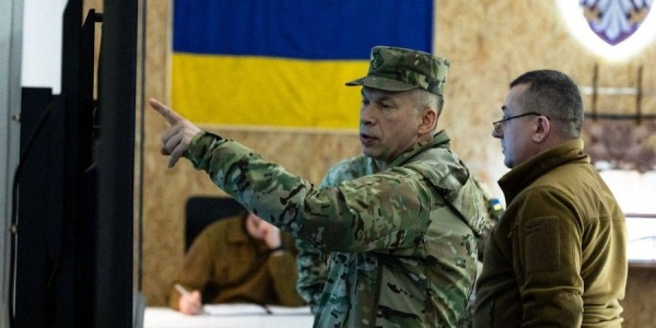 Главком ВСУ Александр Сырский работает в Сумской области (Фото: Александр Сырский/Facebook)