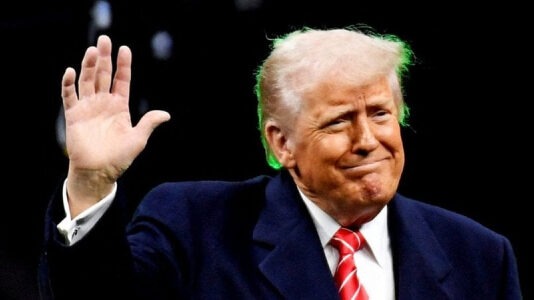 Карты в руки диктатору. Politico назвал семь «козырей», которые Трамп отдал Путину в переговорах о войне РФ против Украины