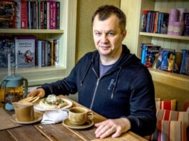 Обед с Миловановым. Глава Киевской школы экономики отказывается есть, но рассказывает немало интересного о Трампе, вузах и жизни