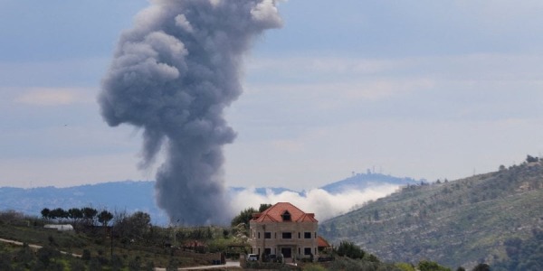 Израиль атаковал объекты Хезболлы на юге Ливана (Фото: REUTERS/Karamallah Daher/File Photo)