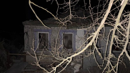 Россияне обстреляли Купянск: повреждены дома, вспыхнул пожар, есть раненые — ОВА