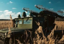 «Надо это выдержать». Россияне «прут вперед», через 6−9 месяцев работы «мясорубки» будет стоять вопрос уже не о капитуляции Украины — Дикий