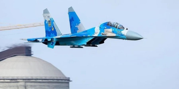 Су-27 взрывают мосты россиян под Белгородом (Фото: 831 бригада тактической авиации / Facebook)