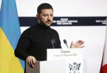 Зеленский заявил, что поручил Умерову передать США факты повреждений энергетики из-за российских обстрелов