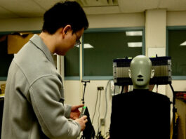 Виртуальные наушники воспроизводят звук, который слышит только их владелец