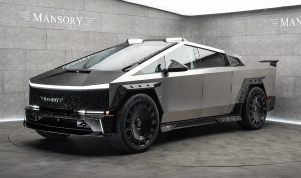 Студия Mansory попыталась улучшить облик Cybertruck — у них ничего не вышло