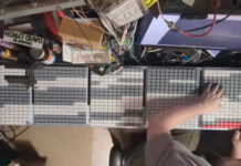 Клавиатура с 1000 кнопок печатает целые слова вместо букв