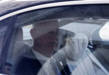 «РФ предлагает формат хитрой взятки». Зеленский заявил, что Украина следит за поездками российского спецпредставителя Дмитриева