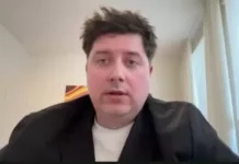 «Никогда не скрывал». Режиссер Стас Жирков впервые прокомментировал выезд за границу и признался, чем занимается в Германии