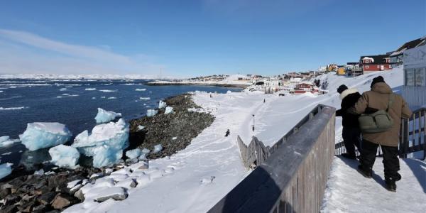 Нуук, столица и самый большой город Гренландии (Фото: REUTERS/Leonhard Foeger)