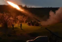 «Нашли бы и 30, и 50 млрд». Украина готова купить большой пакет помощи у США — Зеленский