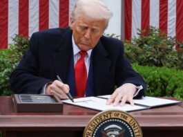 Окружение Трампа против его звонка Путину, пока Россия полностью не прекратит огонь — NBC