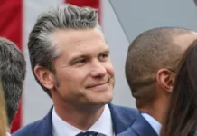 Номер телефона главы Пентагона, который использовался для Signal, был в открытом доступе — NYT