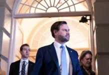 Вэнс назвал китайцев «крестьянами»: в КНР заявили, что такие заявления из США «невежественные и неуважительные»