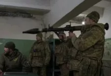 В Минобороны вдвое расширили перечень боевых должностей и специальностей по контракту 18−24