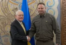 «Вообще ничего не решает». Несвитайлов назвал Келлога свадебным генералом на переговорах с США