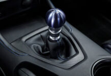 Зачем Ford хочет устанавливать в свои электромобили фейковые рычаги переключения передач