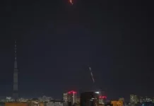 Армия РФ атаковала Одессу шахедами: ударом повредило гражданскую инфраструктуру, пять человек пострадали