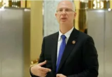 «Дмитриев — сепар, рожденный в Украине». Зеленский заявил, что в РФ пытаются через спецпредставителя Путина манипулировать США