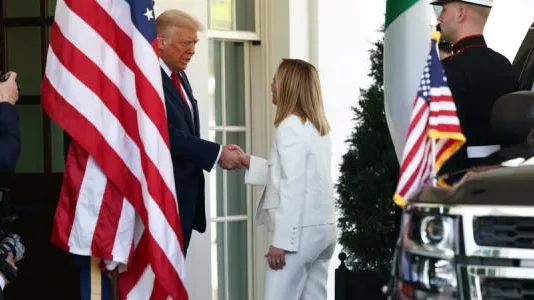 «Будет справедливой». Трамп считает, что США на 100% достигнут торгового соглашения с ЕС в ближайшее время